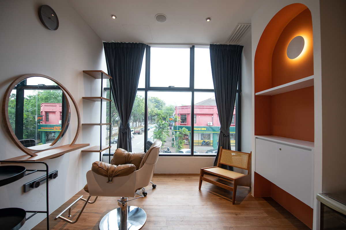 Single VIP Suite at Hair Library